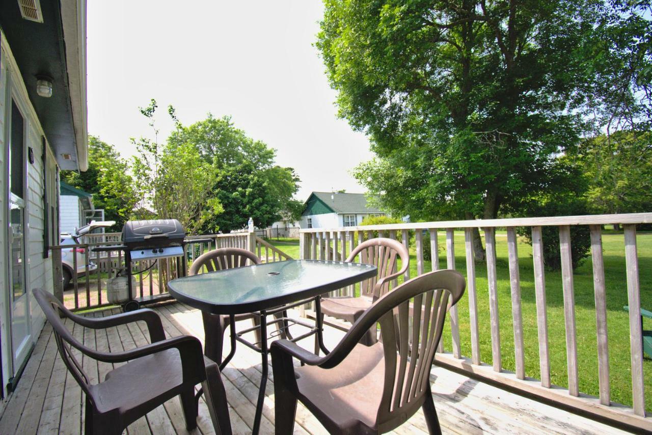 Lakeview Lodge And Cottages Кавендиш Екстериор снимка