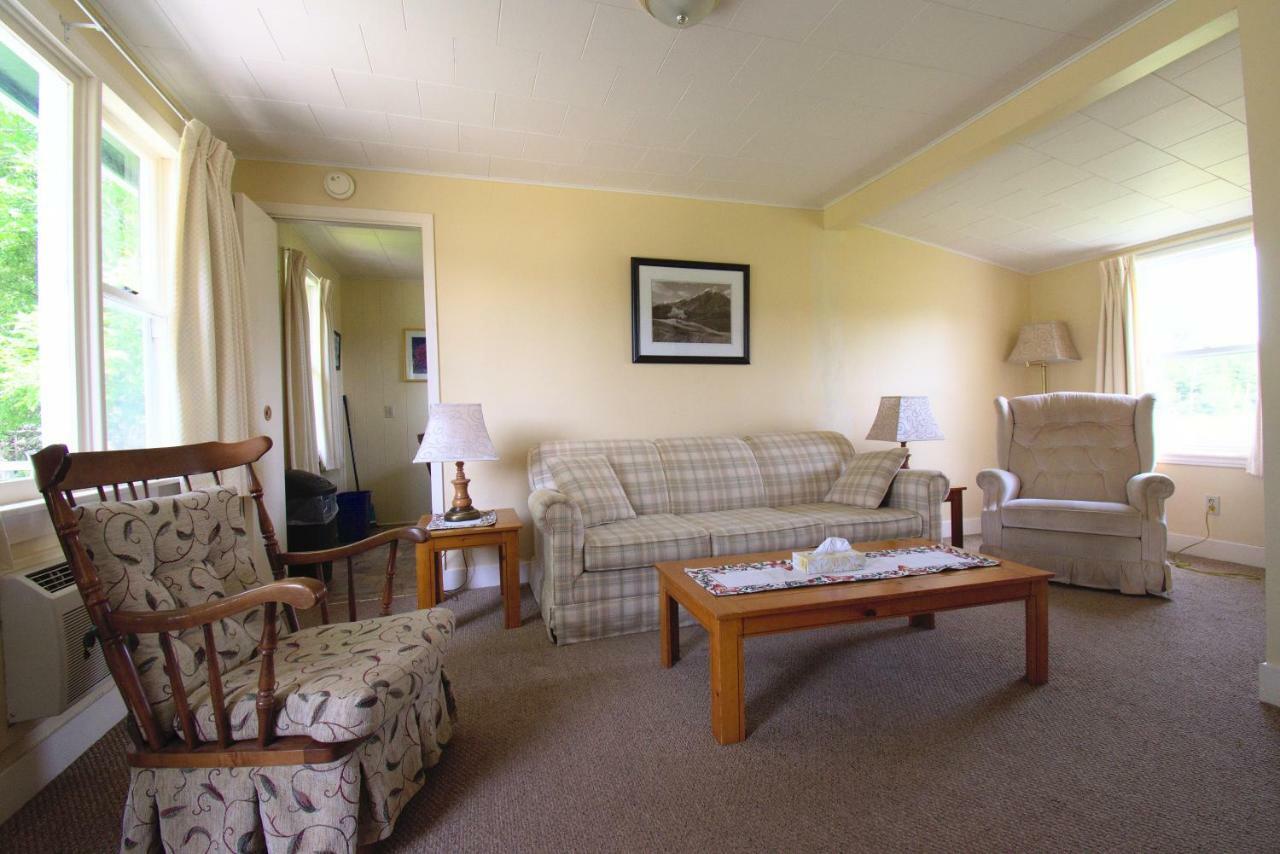 Lakeview Lodge And Cottages Кавендиш Екстериор снимка